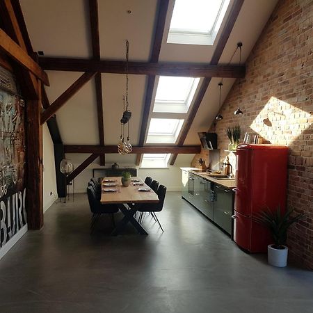 Penthouse Am Alten Zeughaus เฟลนส์บวร์ก ภายนอก รูปภาพ